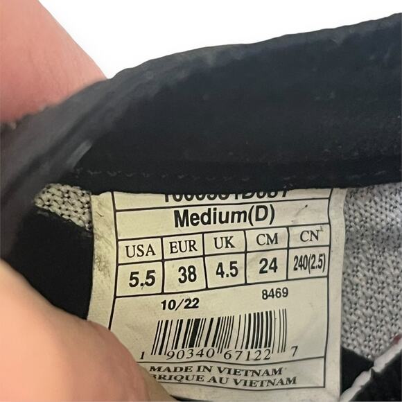 Brooks QW-K v4 Speed sprint spikes racing cleats Unisex - Picture 10 of 12